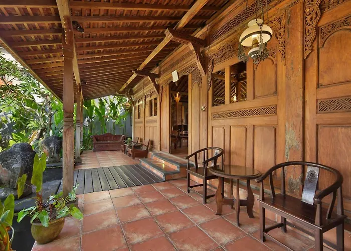 Mahe Garden Villa *